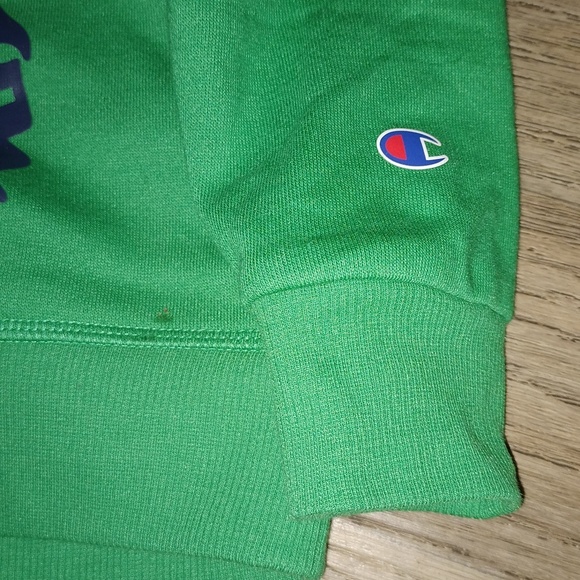 Green Champion Sweatshirt - Picture 4 of 7